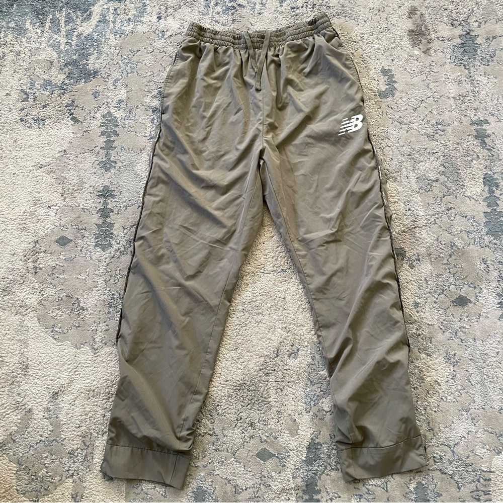 New Balance Men’s Green All Motions lightweight jogger pants size Xl preowned